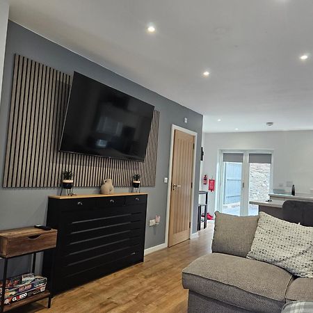 海尔Kernow House别墅 外观 照片